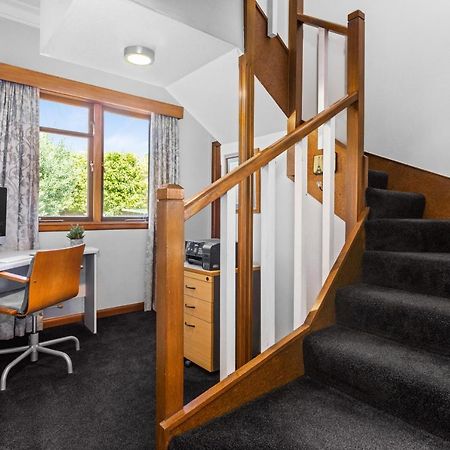 Live Large In The Village Havelock North Εξωτερικό φωτογραφία